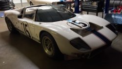 Finishing Toch Body Shop's Ford GT40 Roadster